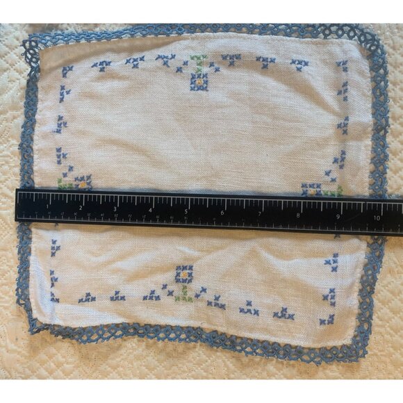 Vintage blue lace and flower cross stitch doilies set of 3 - Picture 12 of 14